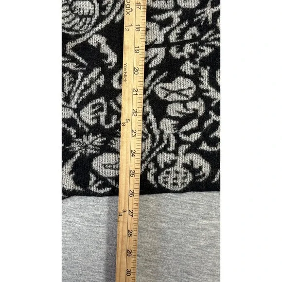 Baby Alpaca Sweater Cardigan Womens Medium Black Floral Animal Knit Button Peru